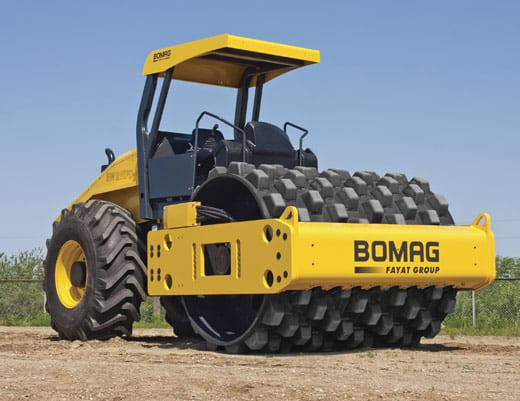 
				Bomag BW 211 PD-40